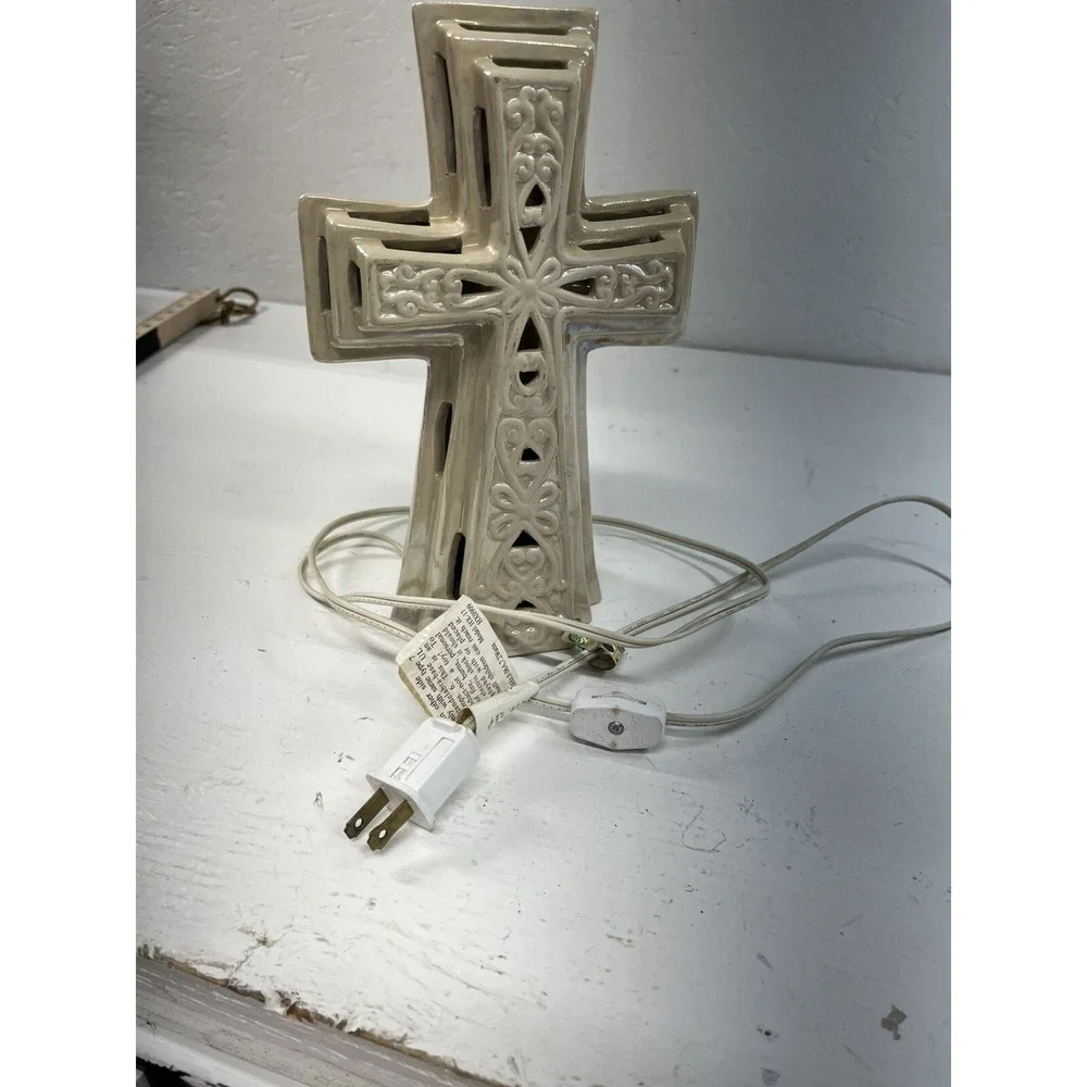 Unbranded~Ceramic Celtic Cross Lamp Nightlight Iridescent Religious Crucifix‎